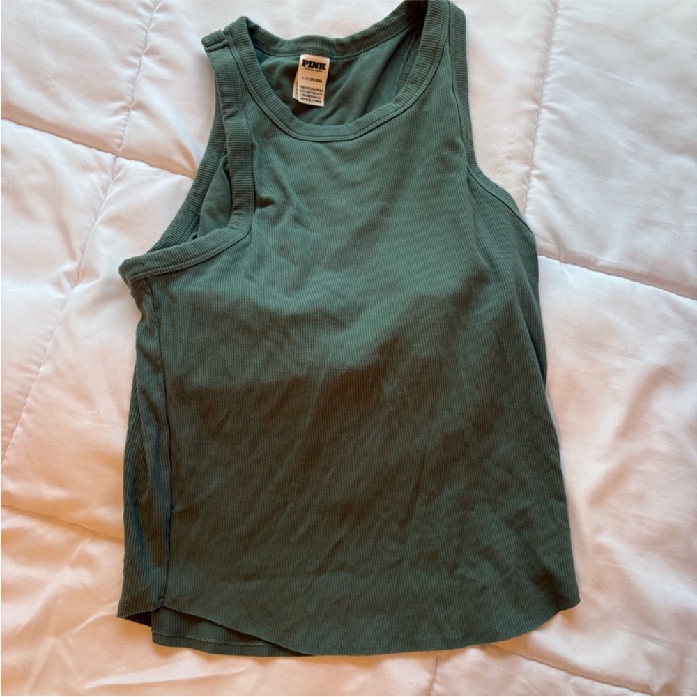 Bundle of 5 high neck VS PINK tanks - Picture 3 of 6